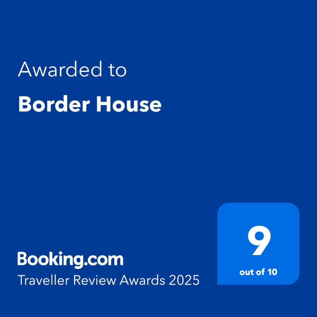 Border House Apartment Gorizia Bagian luar foto